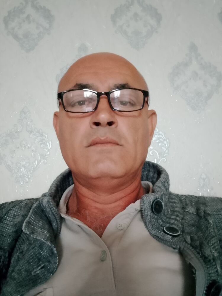  46965330  , 39 ,    