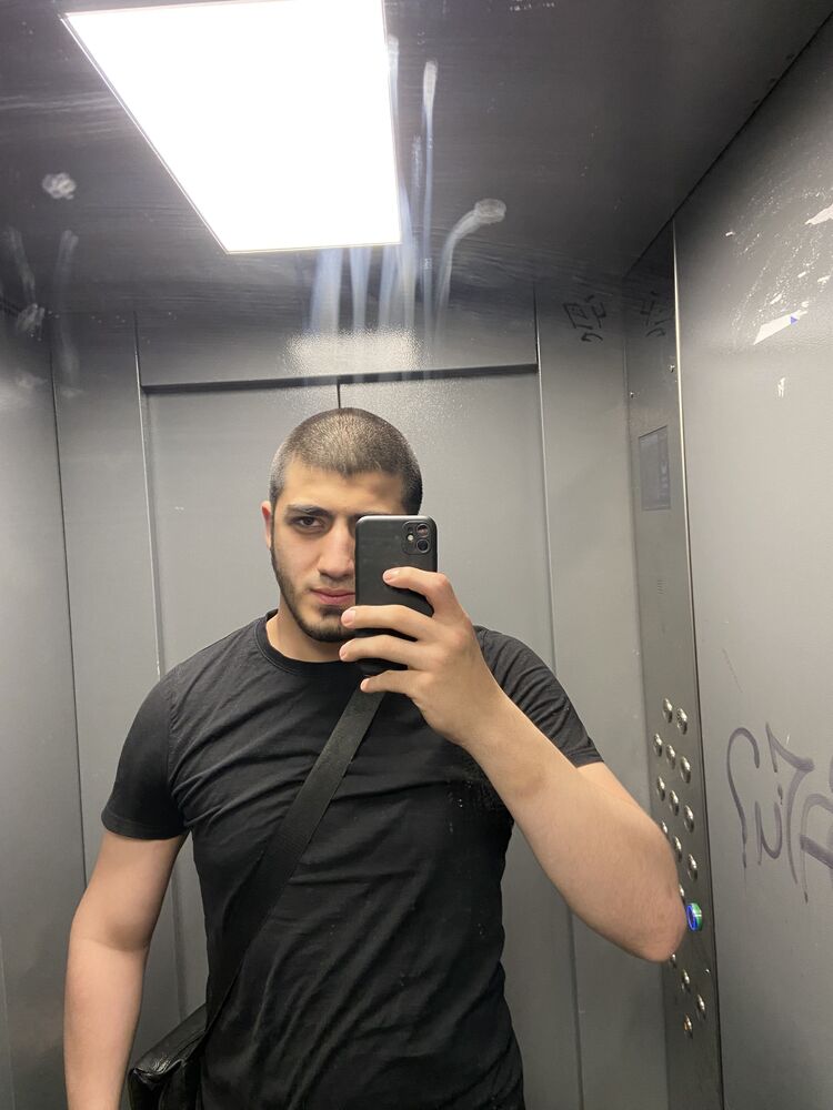  37097290  , 29 ,    