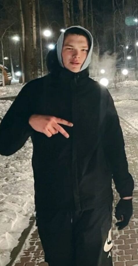  31354150  Vanya, 25 ,    