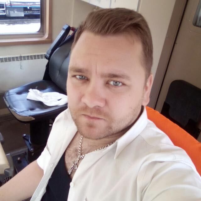  49467540  , 31 ,    