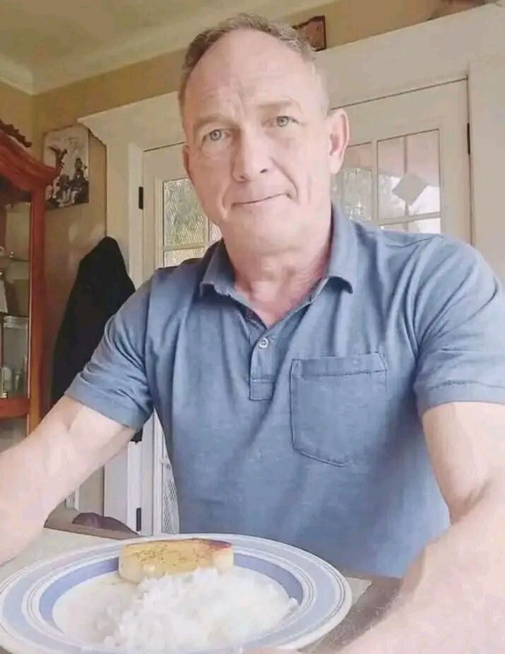  ,   Lucas, 55 ,   ,   