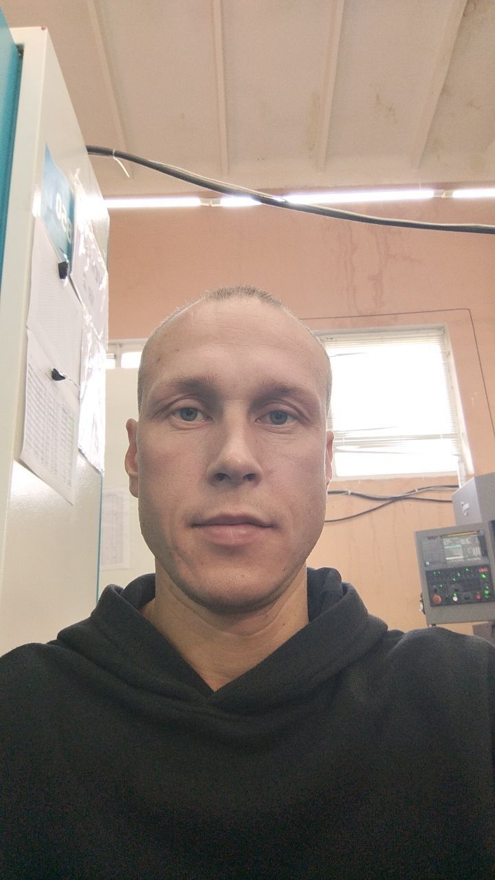  46667510  , 34 ,    