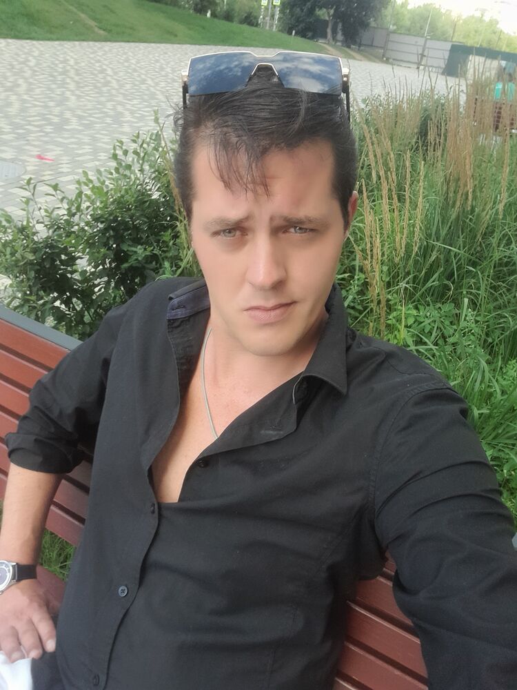  43542170  Alain, 35 ,    