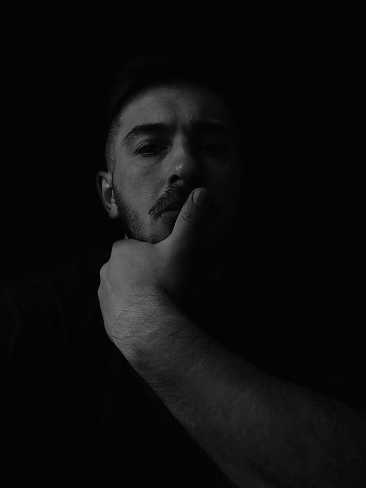  52861510  , 26 ,    