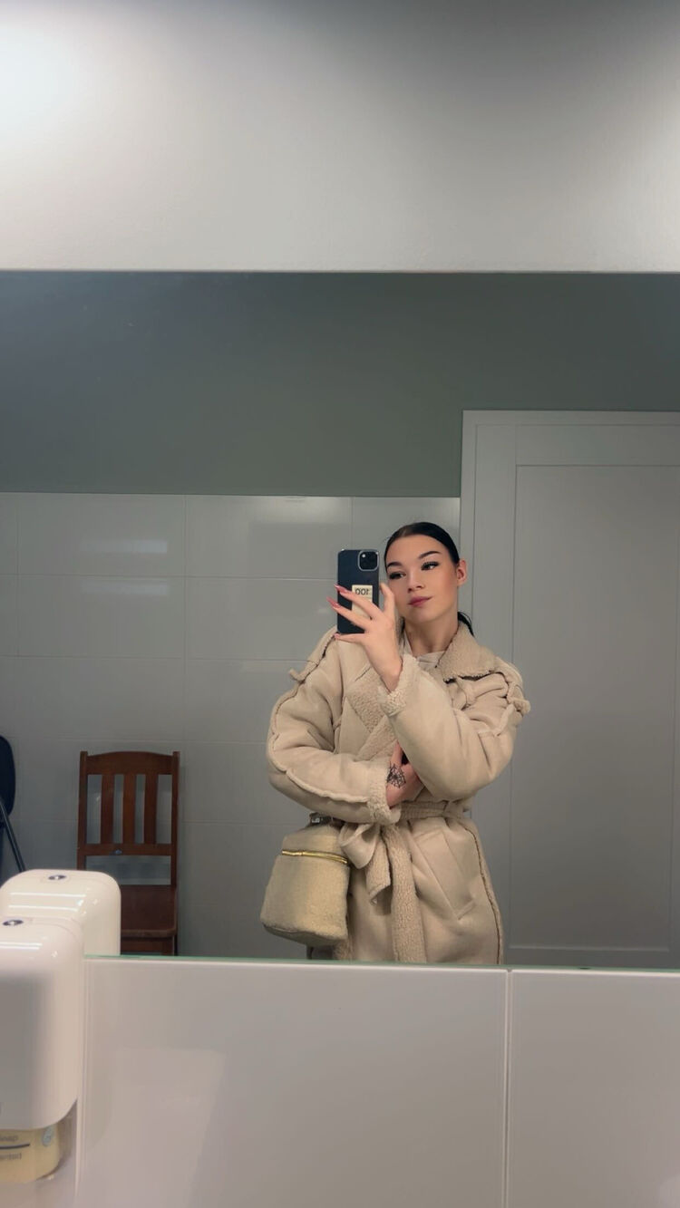 ���������� Bielsko-Biala, ���� ������� Oleksandra, 18 ���, ������������ ��� ������, ����� � ���������, c�������� ���������