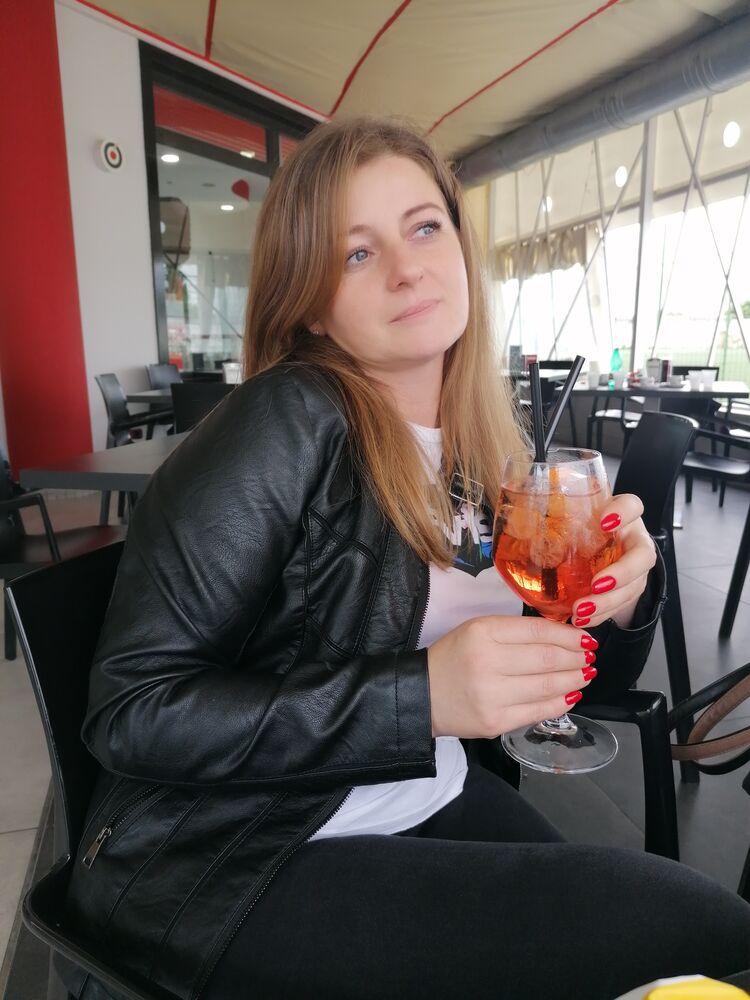  Piedmont,   , 44 ,   ,   