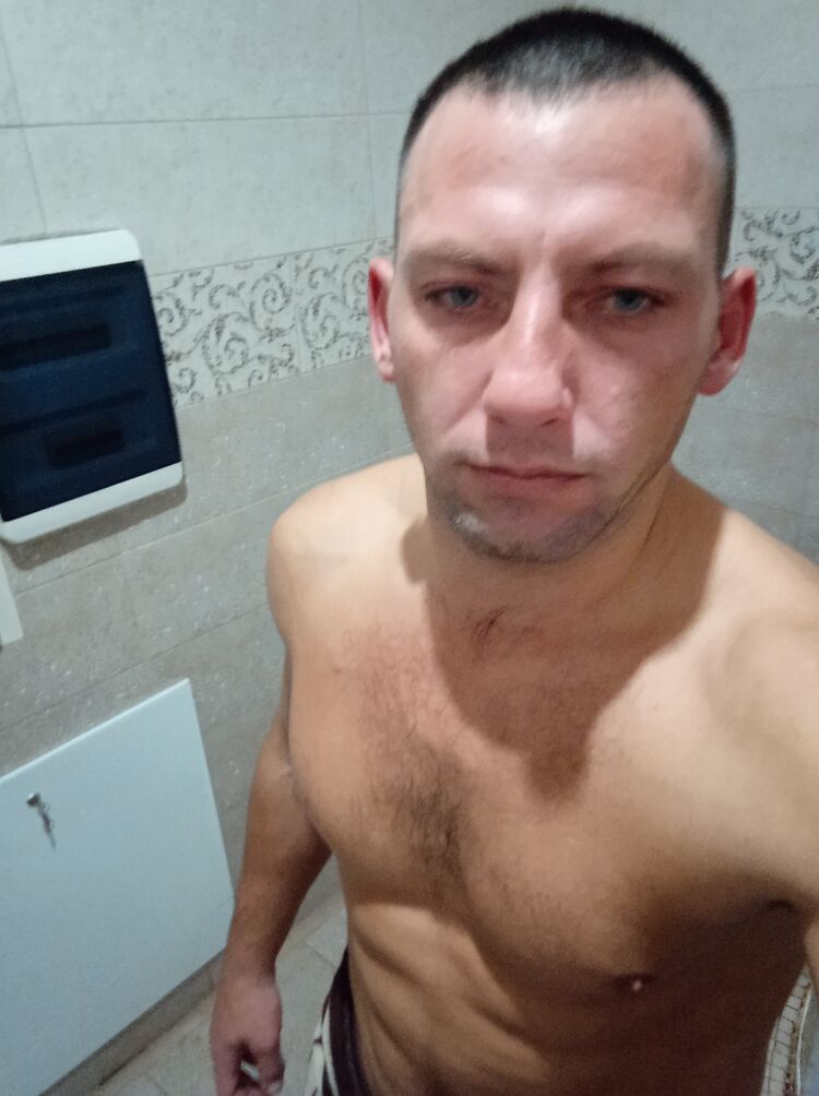  30670890  , 36 ,    