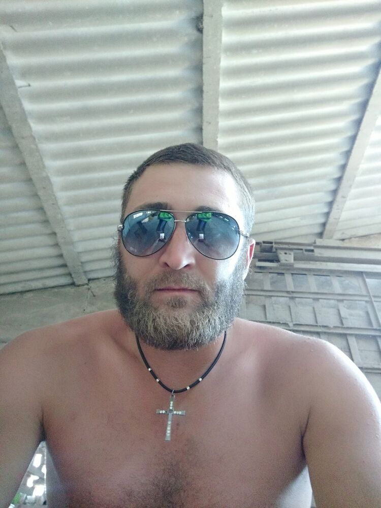  12603830  , 33 ,    