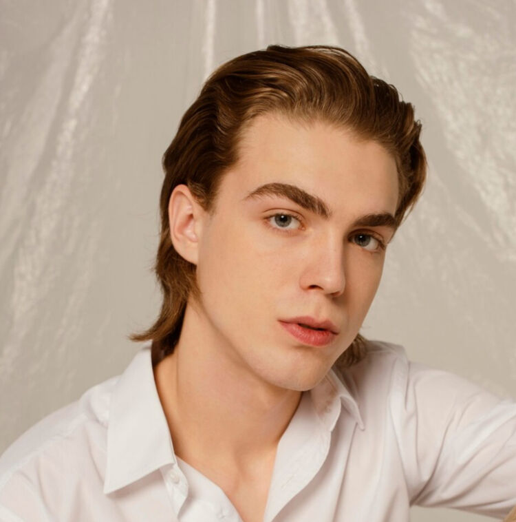  53921230  Egor, 22 ,    