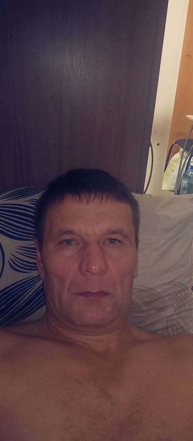  ,   Vlad, 46 ,   c 