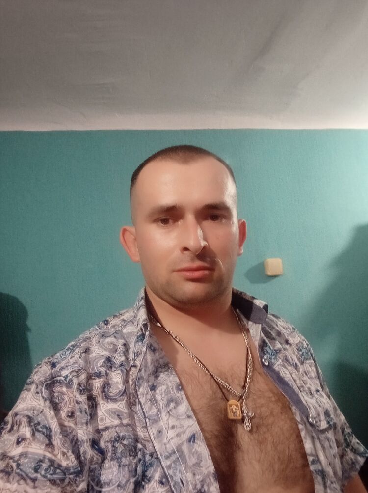  ,   Andrey, 33 ,   ,   