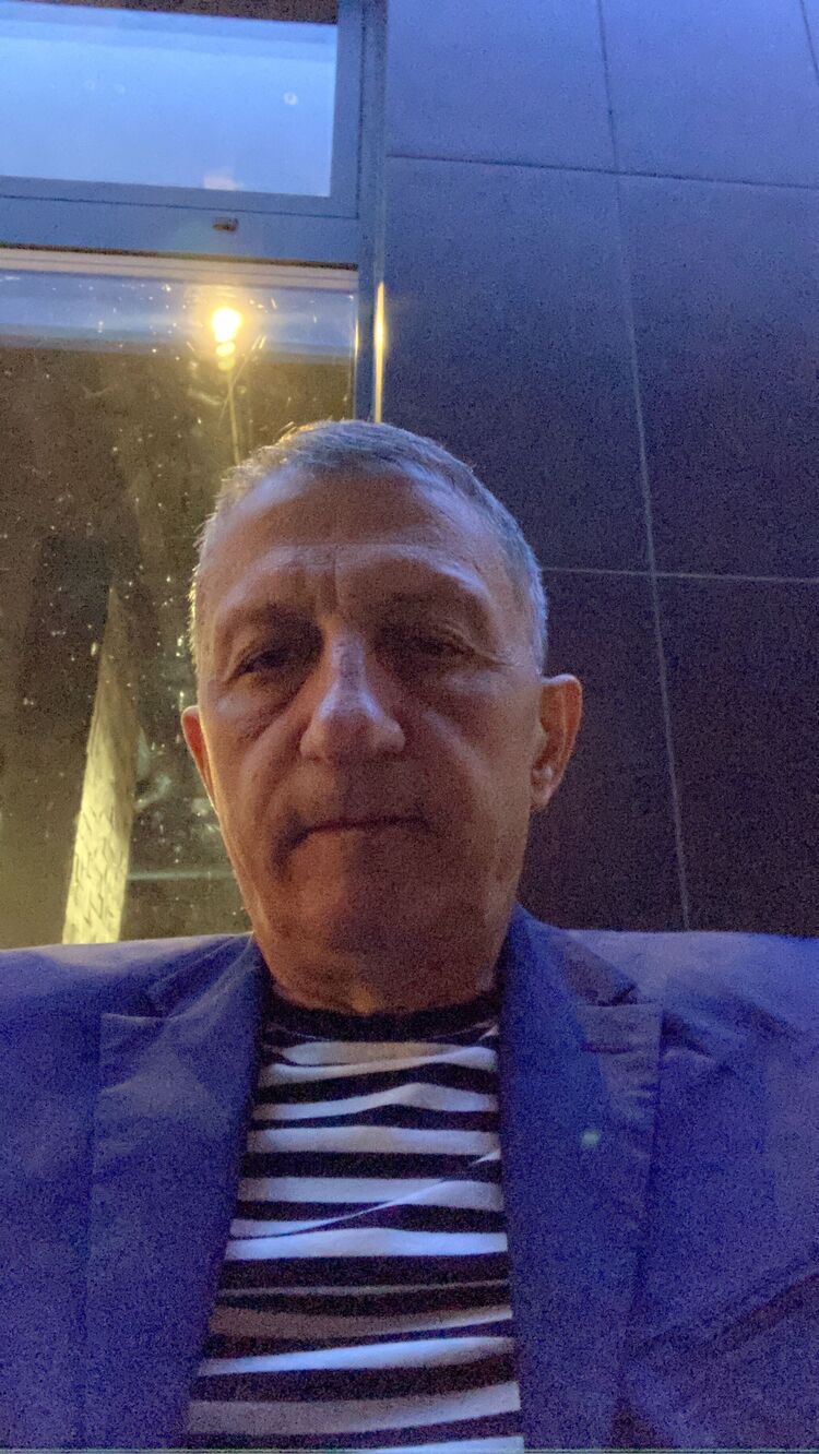 37825730  Yakob Armenn, 60 ,    Warszawa