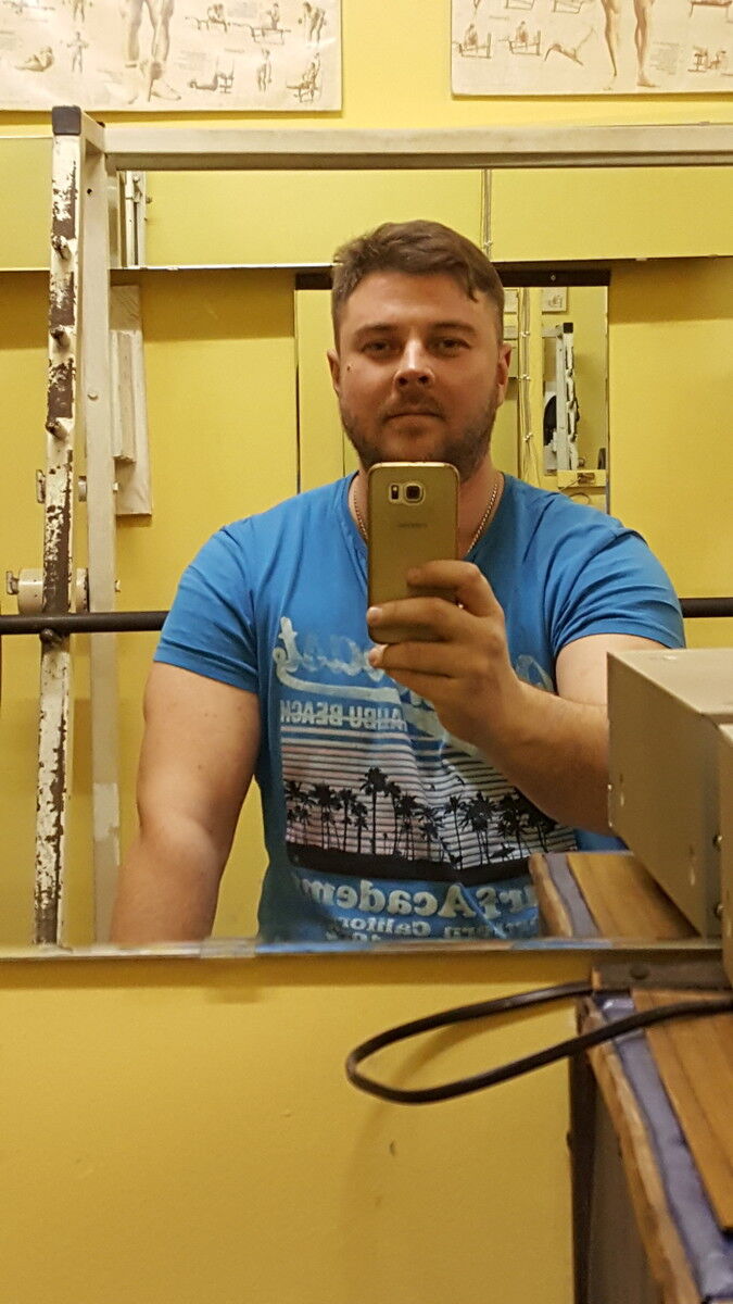  ,   Aleksandr, 42 ,     , c 