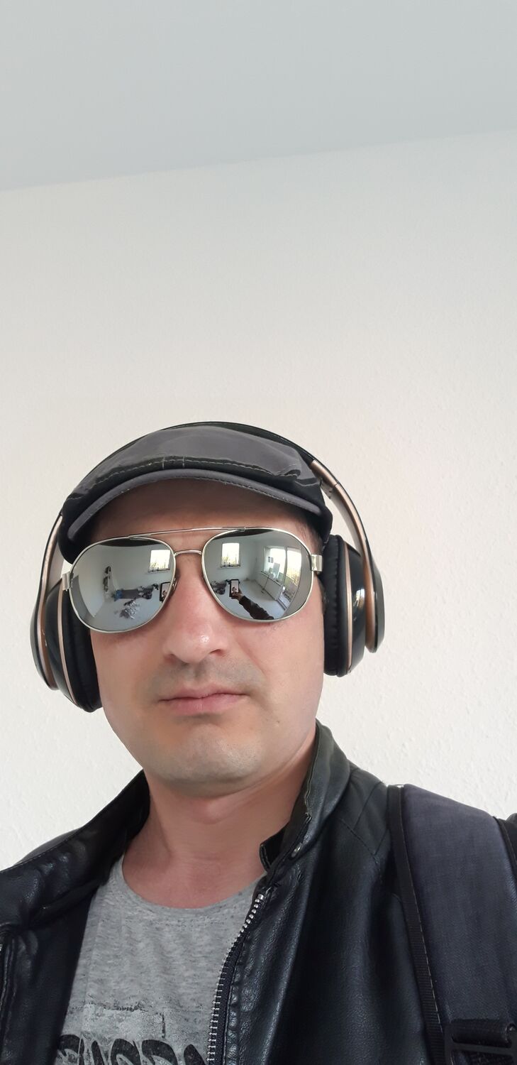  ,   Oleg, 39 ,   ,   , c 