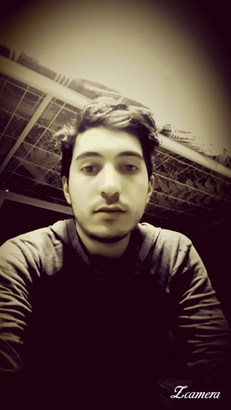  27705050  Sahak, 31 ,    