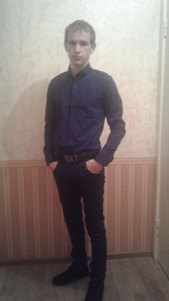   ,   Anatolii, 33 ,   