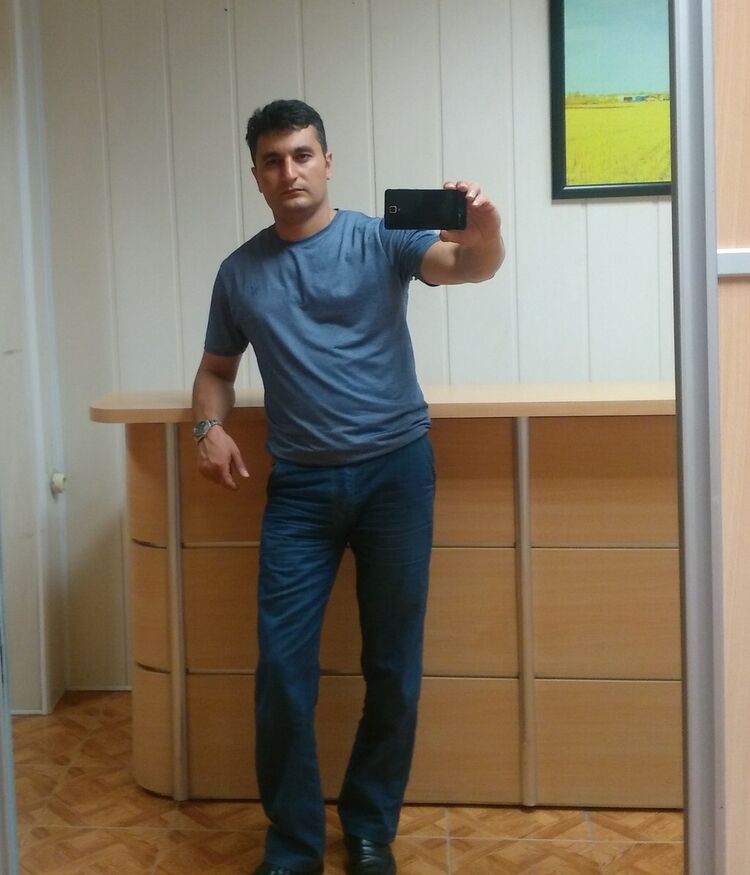  ,   Elxan, 44 ,   ,   , c 