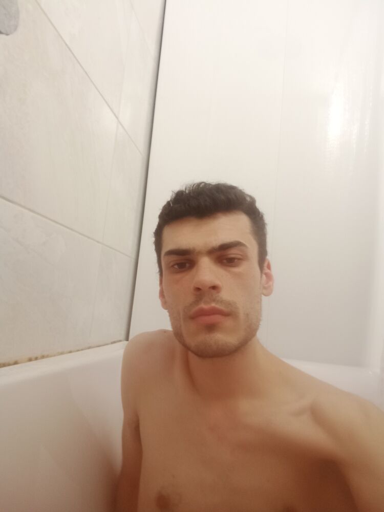 ���� 42034700 ������� Robert, 29 ���, ���� ���������� � ����������