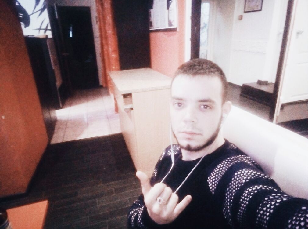  53523870  , 26 ,    --