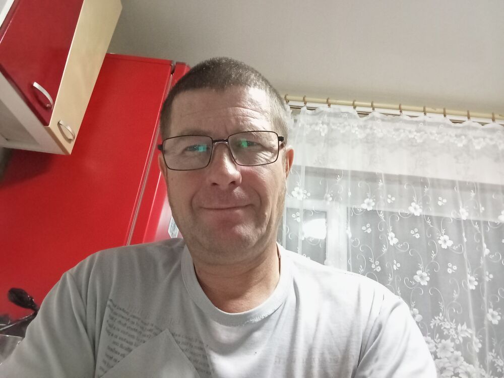  47708960  , 51 ,    