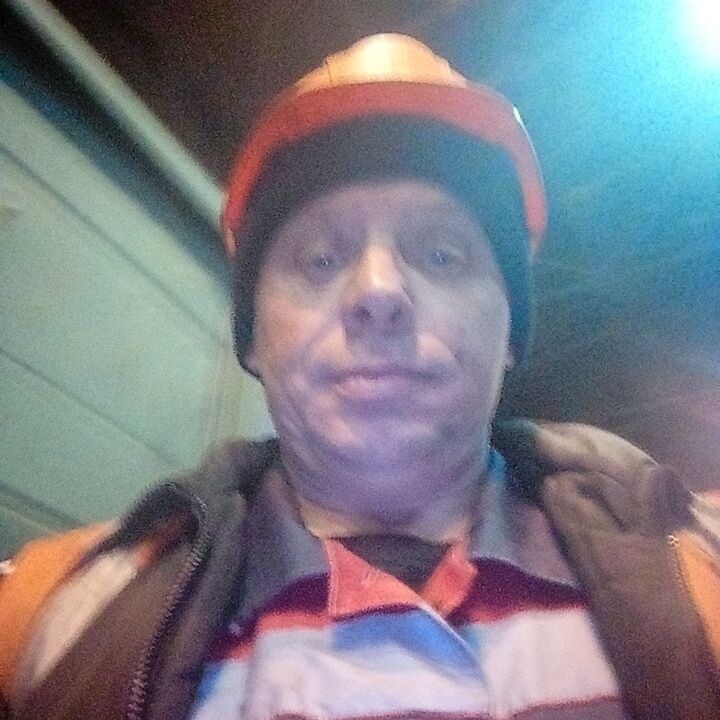  40285550  , 52 ,    