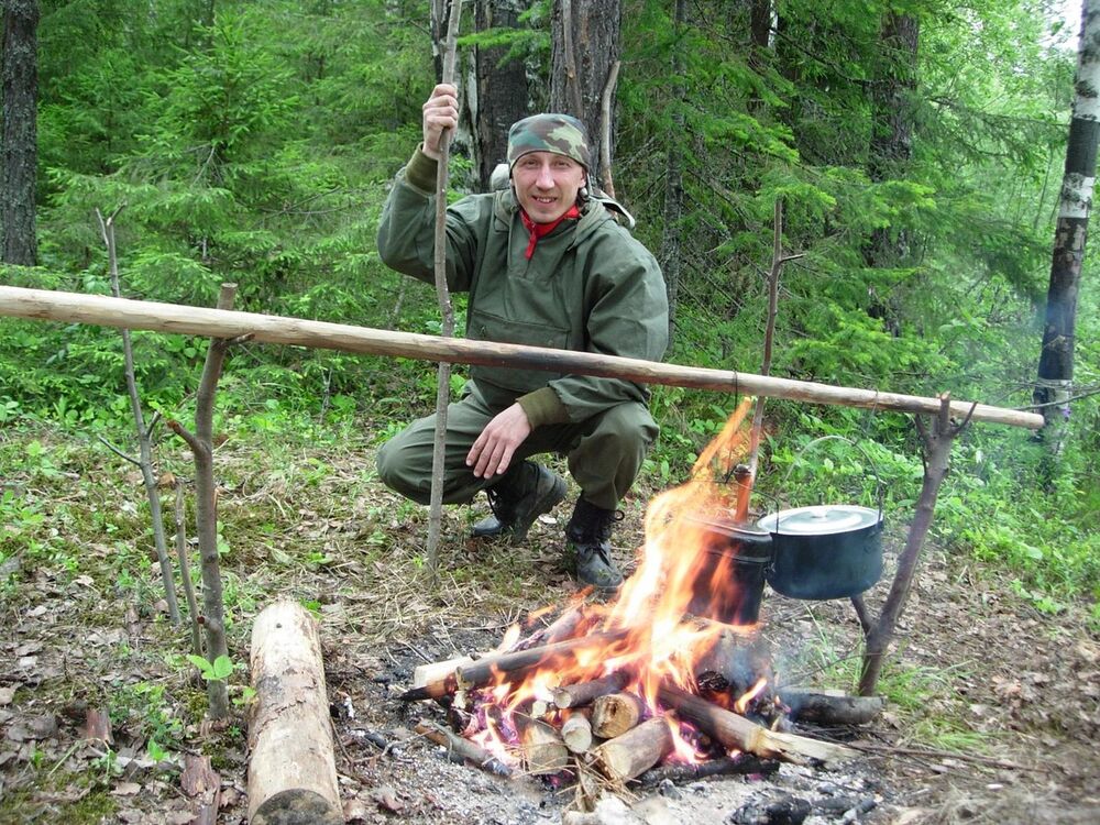  8232340  Andrei, 53 ,    