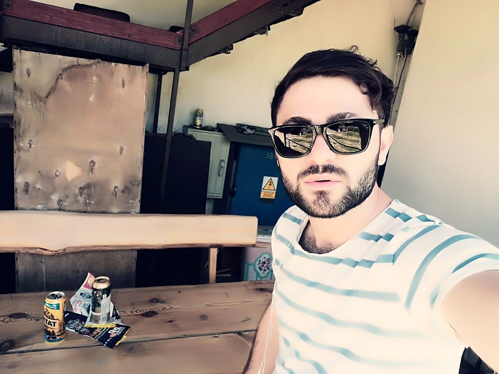  23288740  Ruslan, 34 ,    