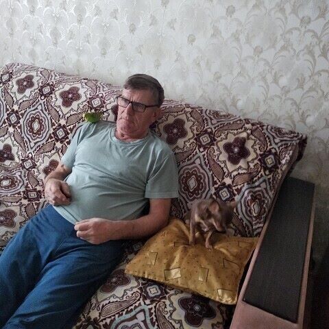  Sherman Oaks,   , 79 ,   ,   