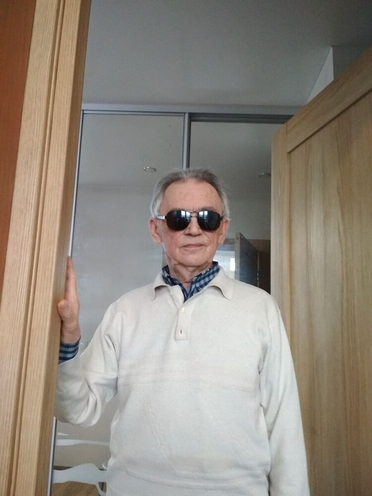  21679450  Vasja, 74 ,    