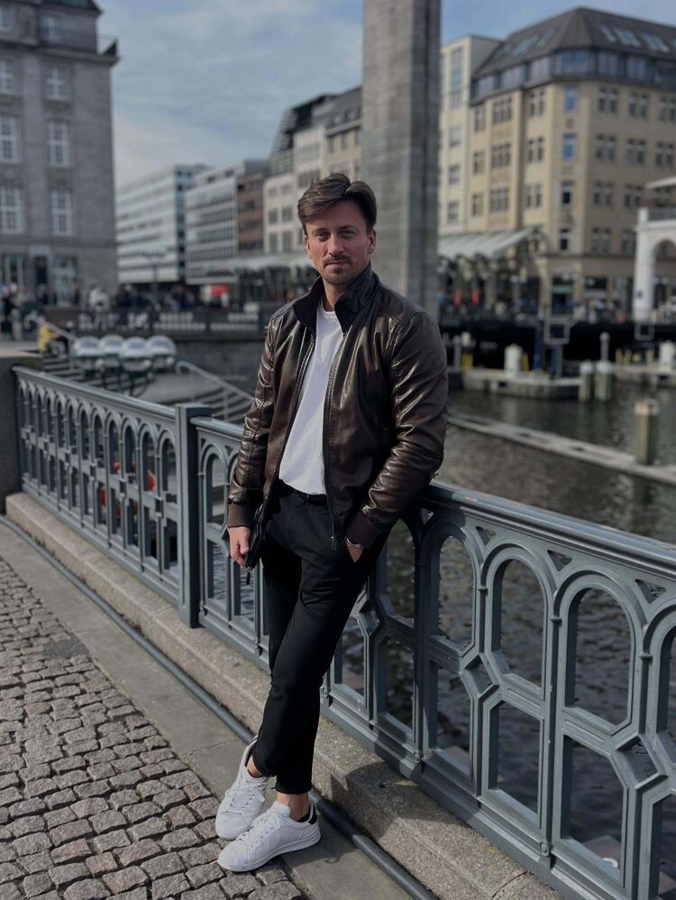 ���� 56032270 ������� ���������, 37 ���, ���� ���������� � ��������