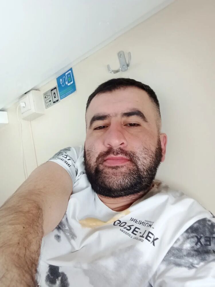  32435620  , 34 ,    -