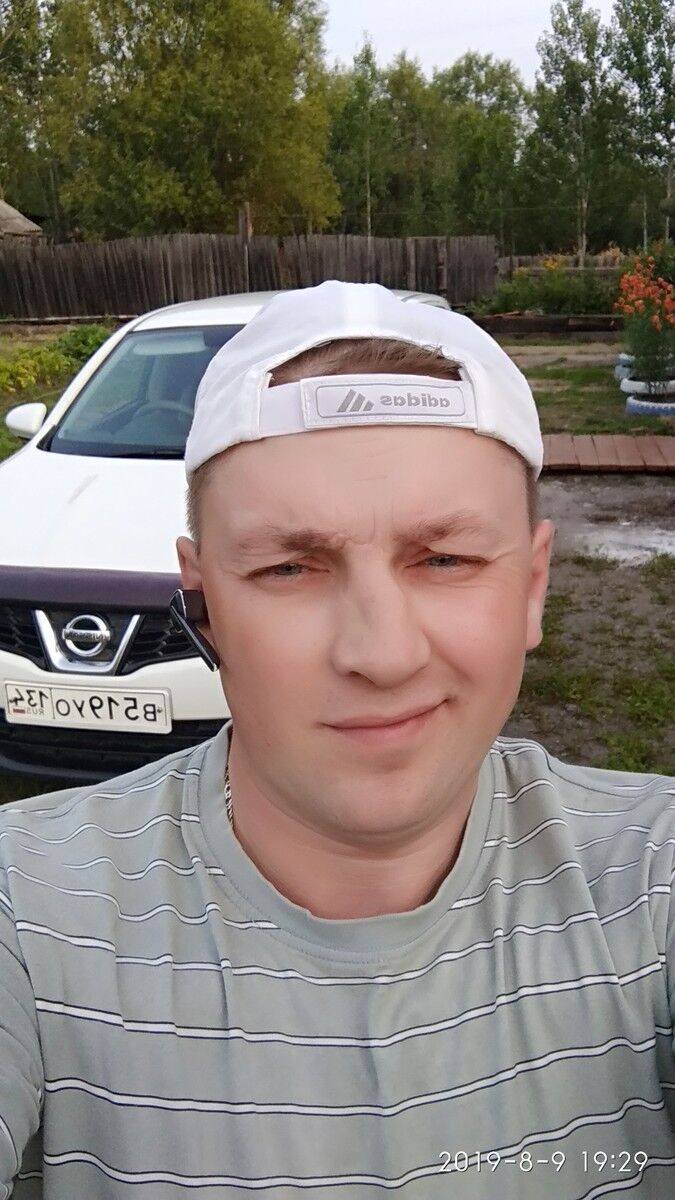  17696190  , 44 ,    