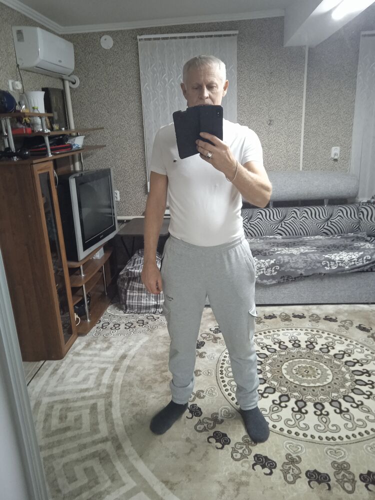  48496180  , 58 ,    