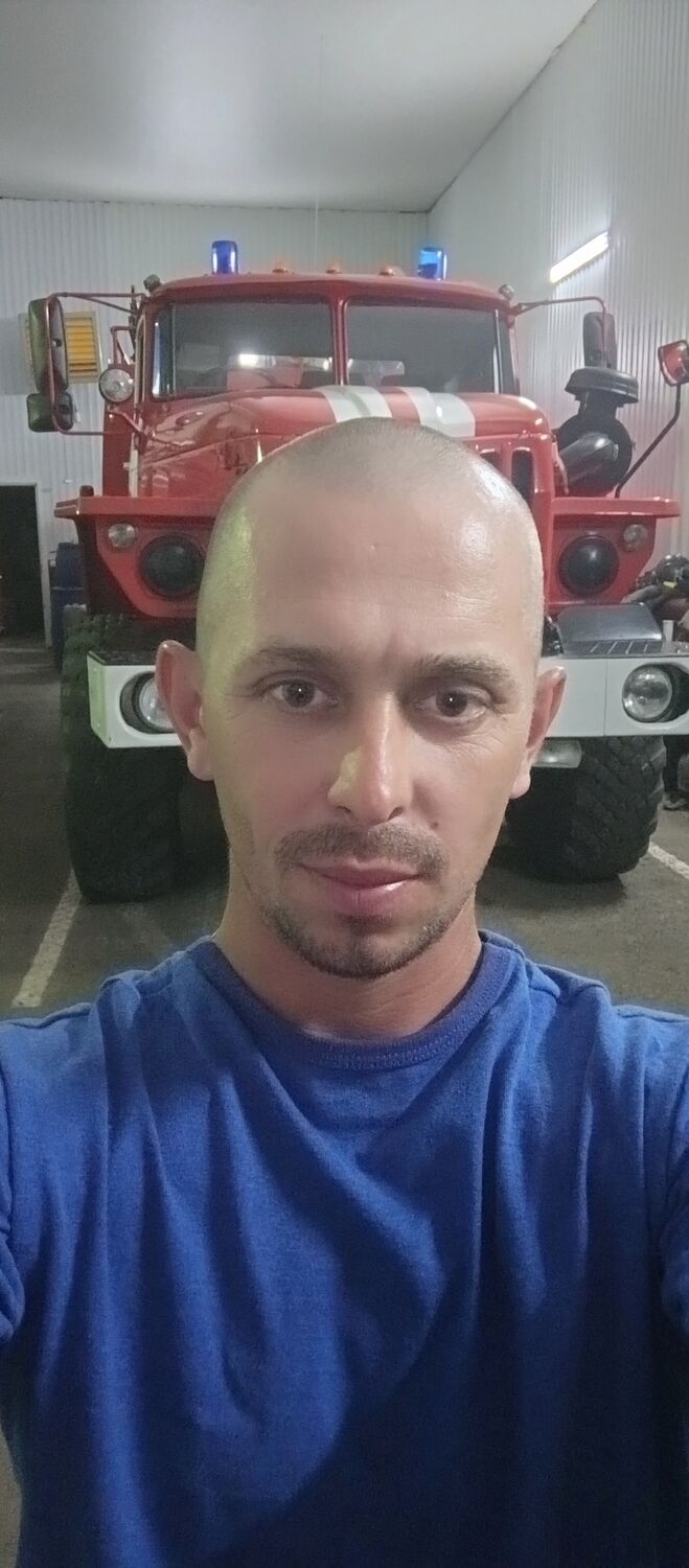  35931120  , 41 ,    