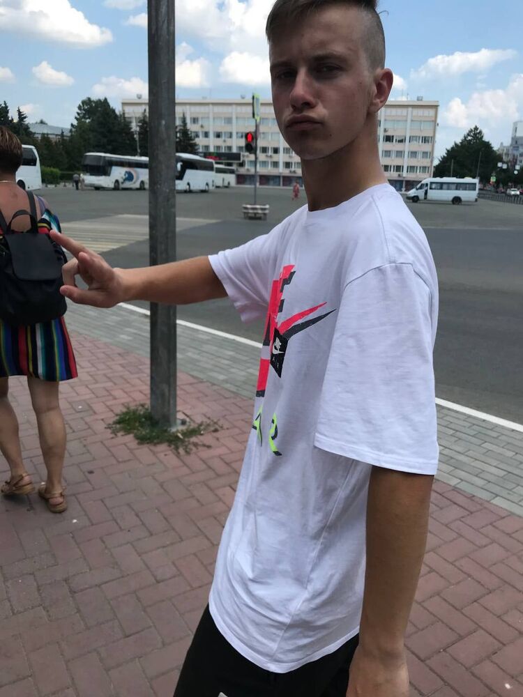 ,   Sasha, 25 ,   ,   , c 