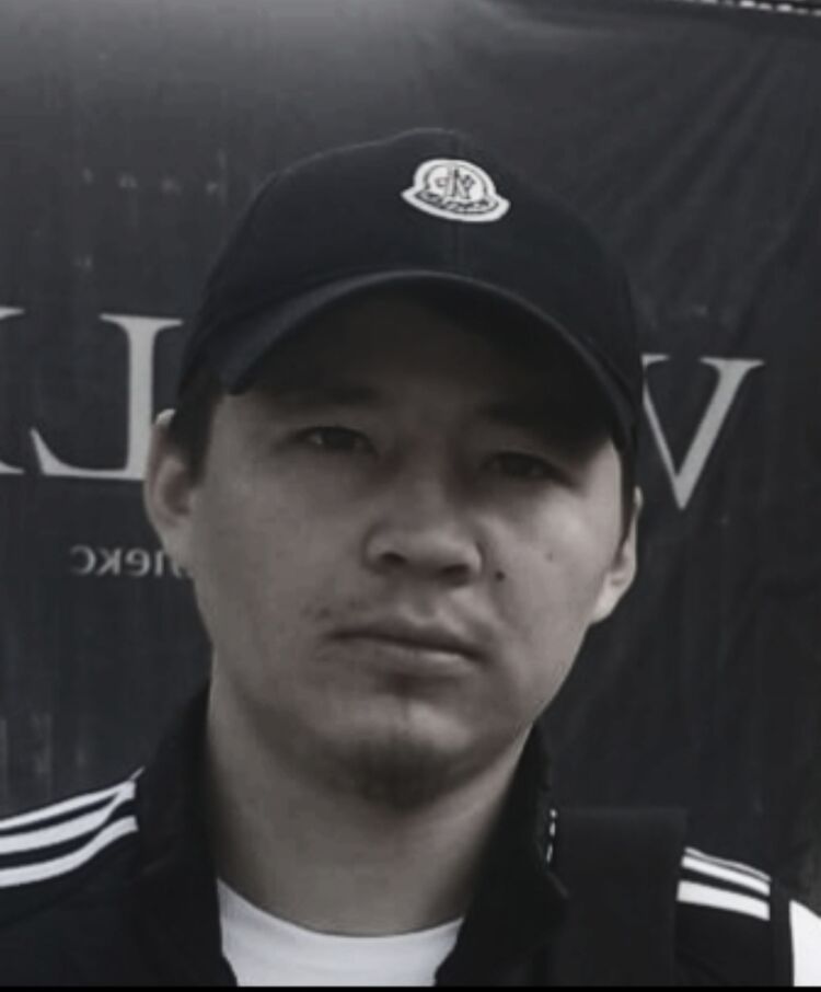  ,   Jalgas, 26 ,     