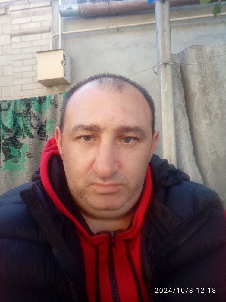  46802410  , 42 ,    