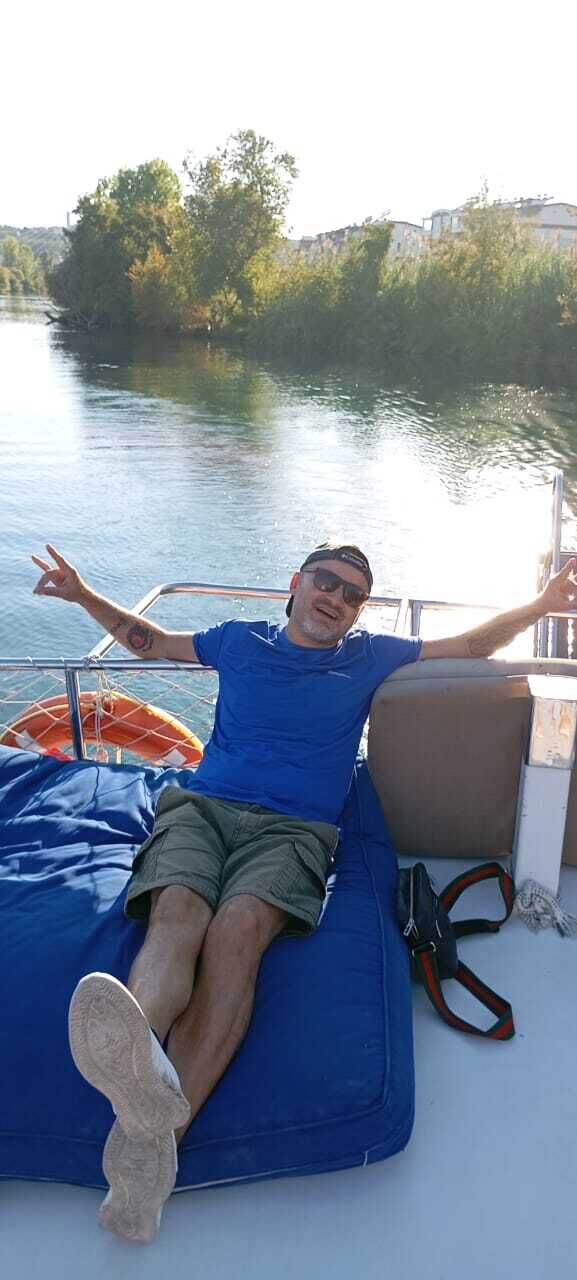  ,   Burak, 99 ,   ,   , c , 