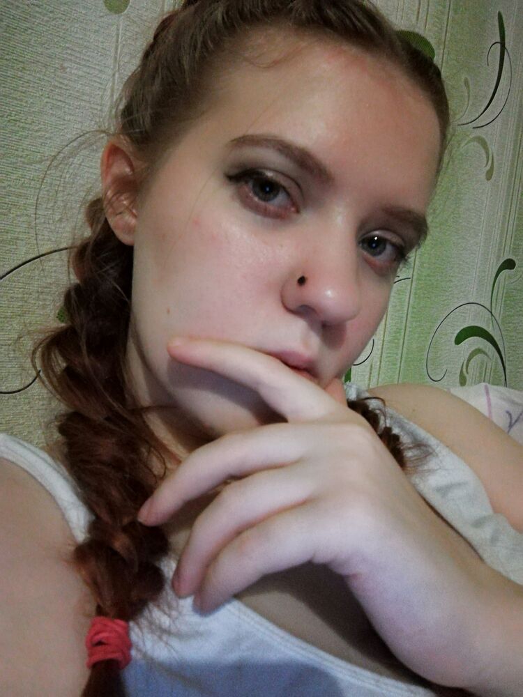  ,   Darya, 25 ,   