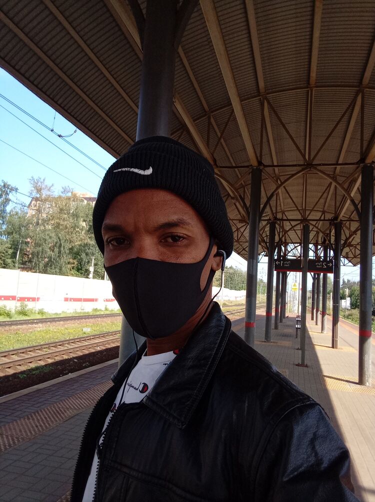  26067120  Oelvys, 39 ,    