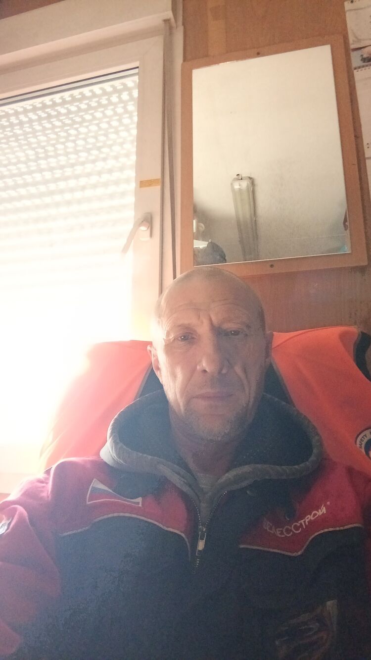  52789530  , 53 ,     