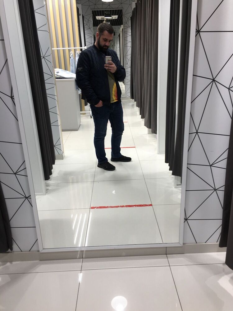  28220460  , 31 ,    