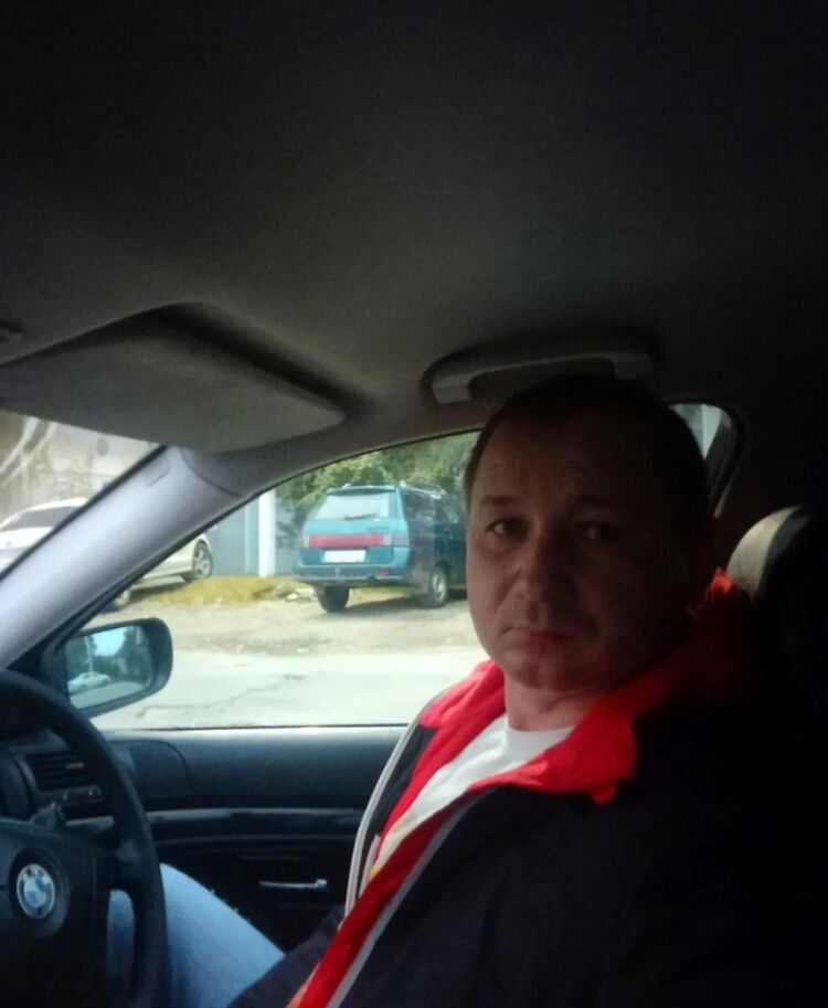  ,   Alexsey, 44 ,   ,   , c , 