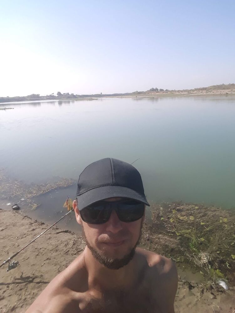  49439140  , 34 ,    