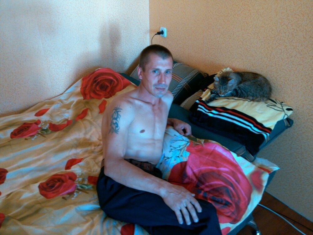  7761980  , 47 ,    