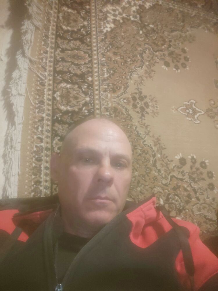  25868430  , 49 ,    