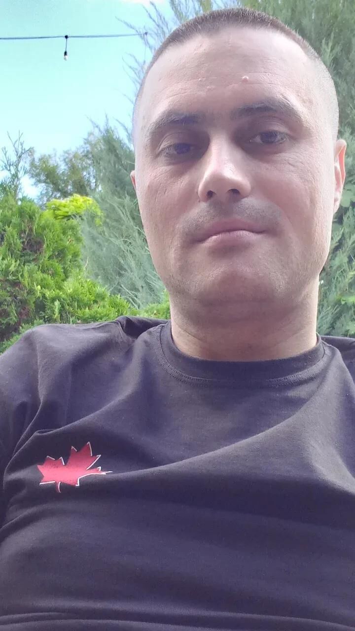  ,   Marcel, 30 ,   c 