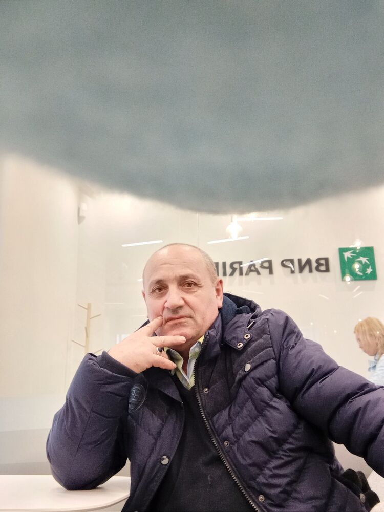 33130330  Aslan, 56 ,    
