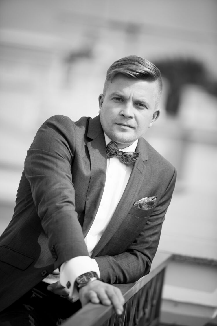  52705130  Alexey, 37 ,    