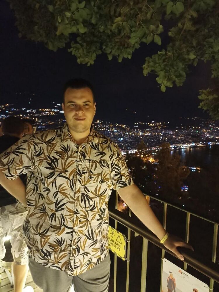  -,   , 25 ,   ,   